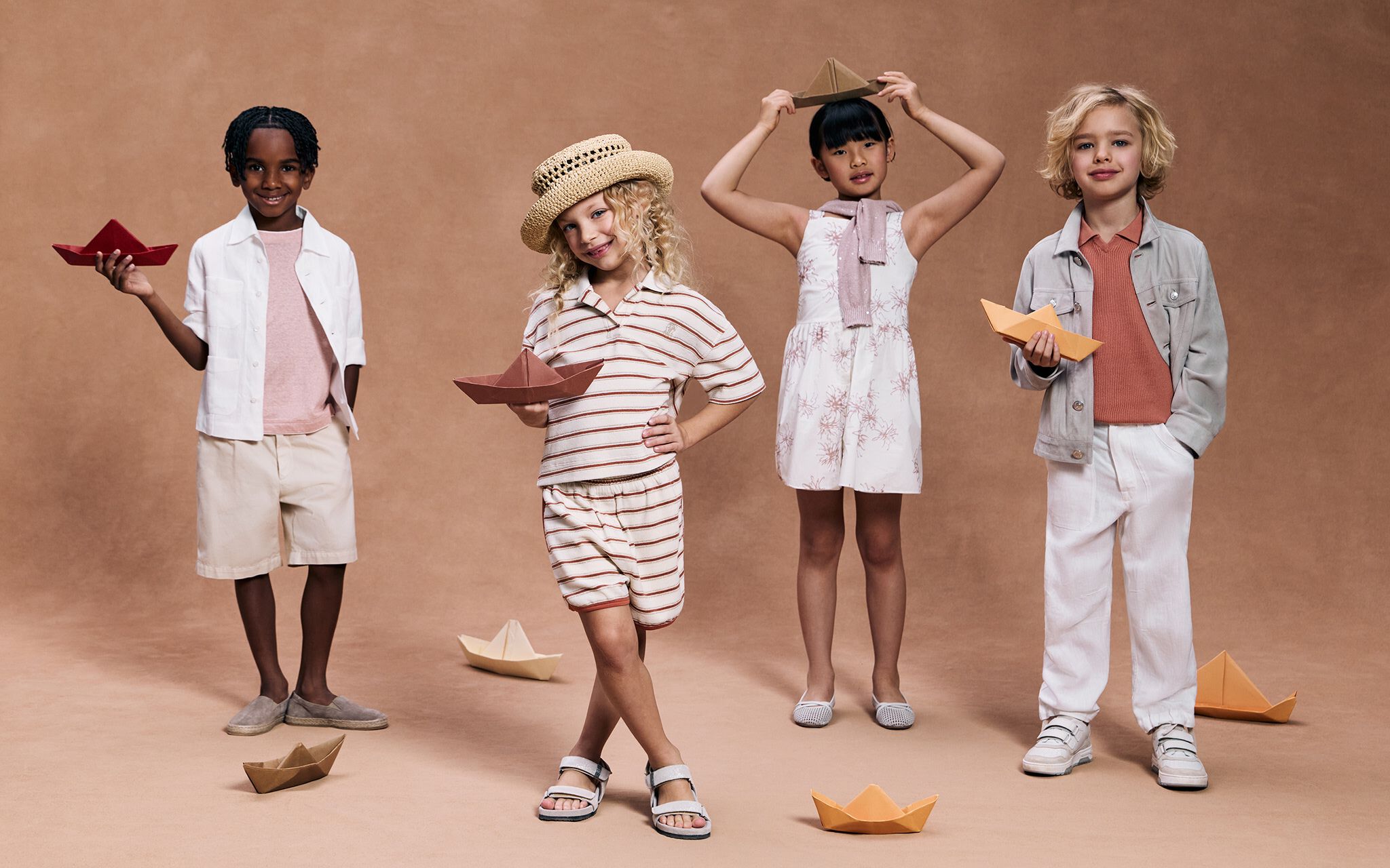 ブルネロクチネリ 子供ワンピース Kids' designer collection | Brunello Cucinelli