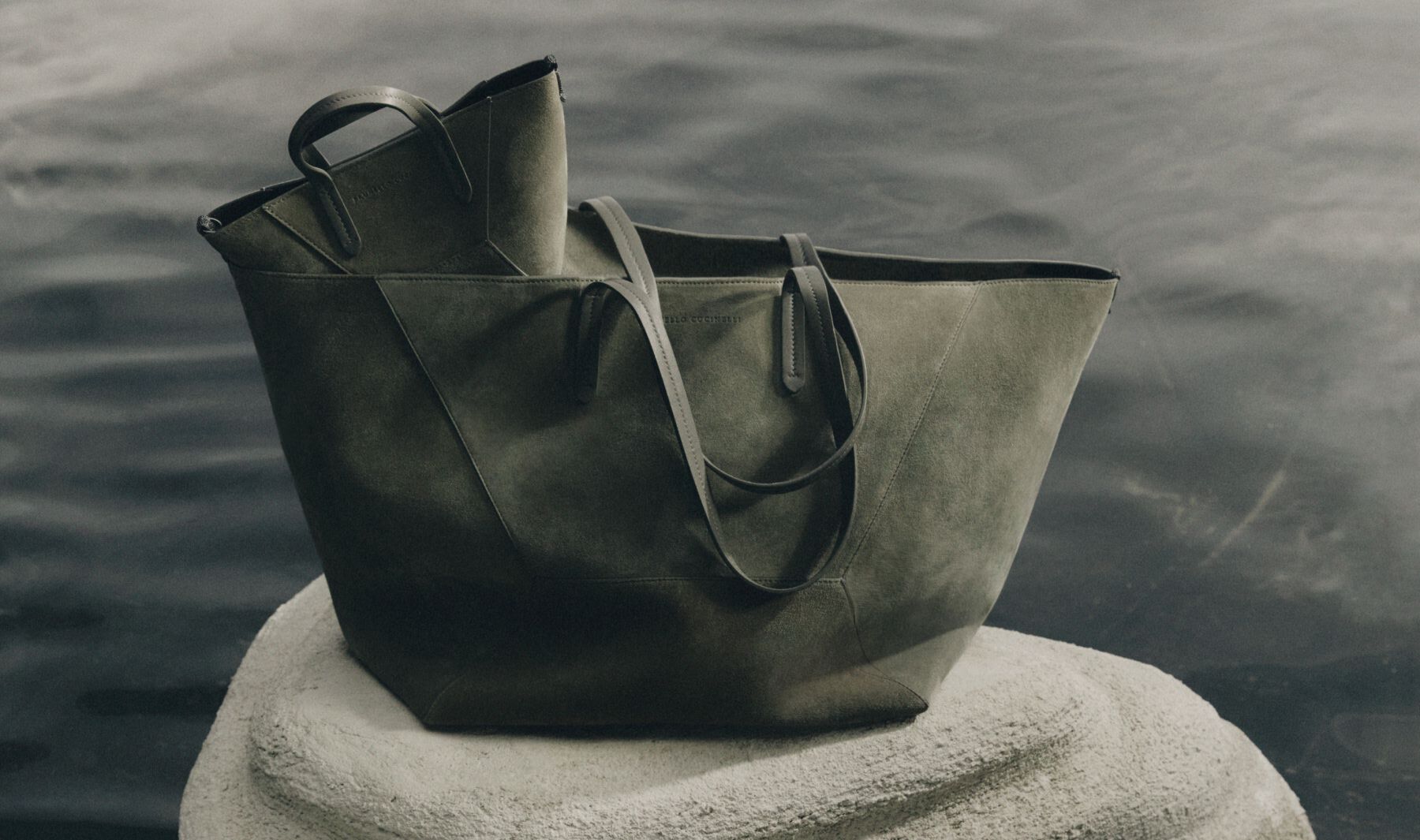 Brunello Cucinelli クロスボディバッグ　ブルネロクチネリ BRUNELLO CUCINELLI(ブルネロクチネリ) ショルダーバッグ・ポシェット