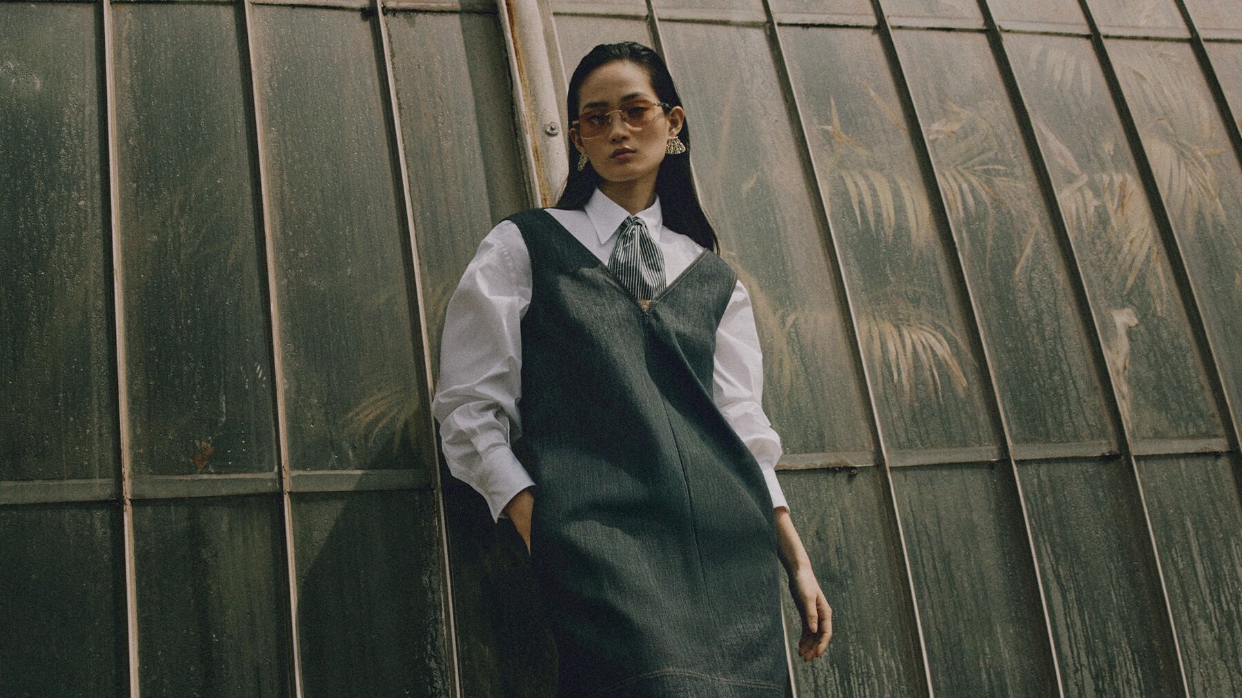 Brunello Cucinelli：レディース、メンズ、キッズアイテム公式