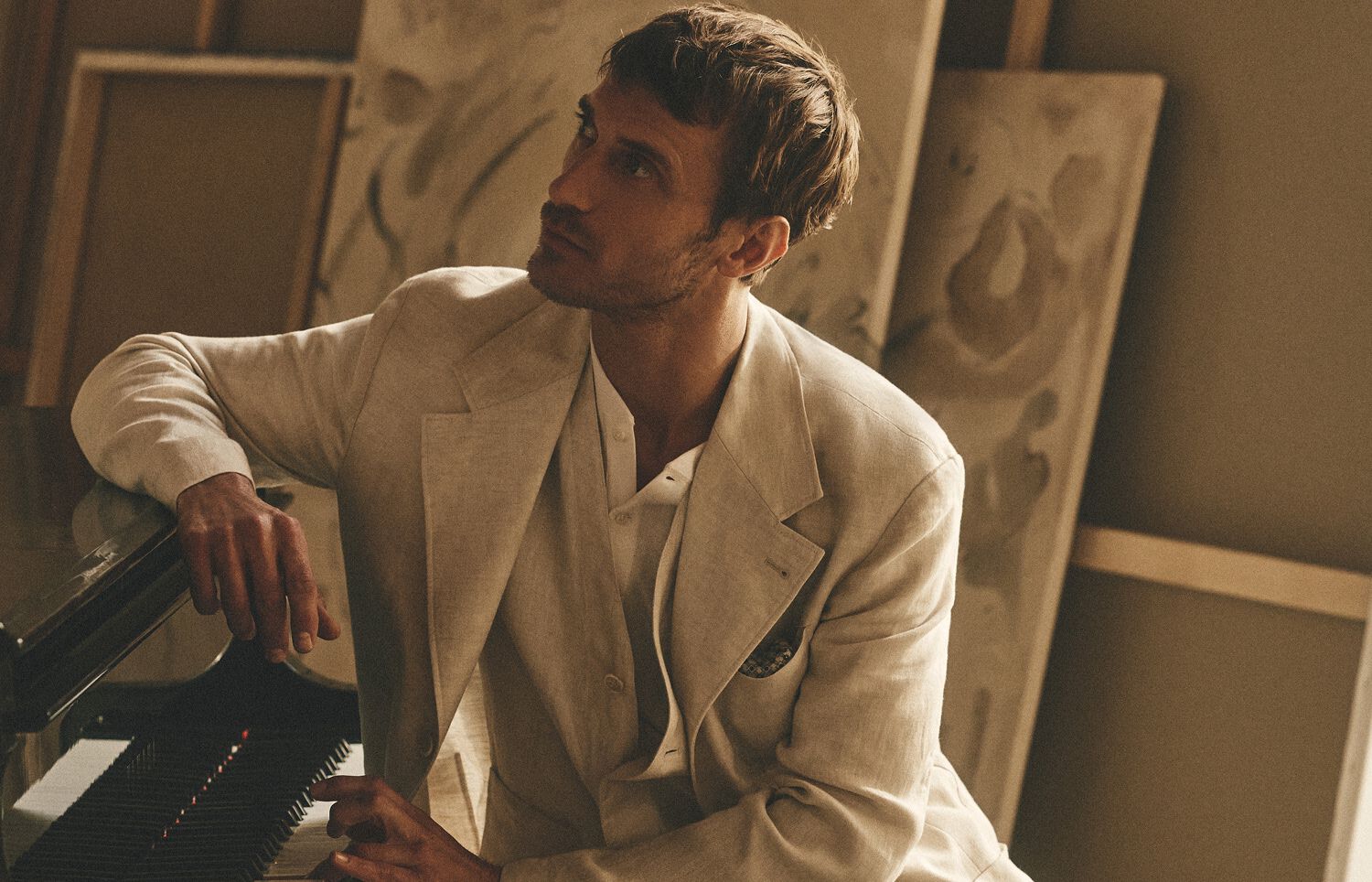 Brunello Cucinelli: Official boutique for women, men and kids
