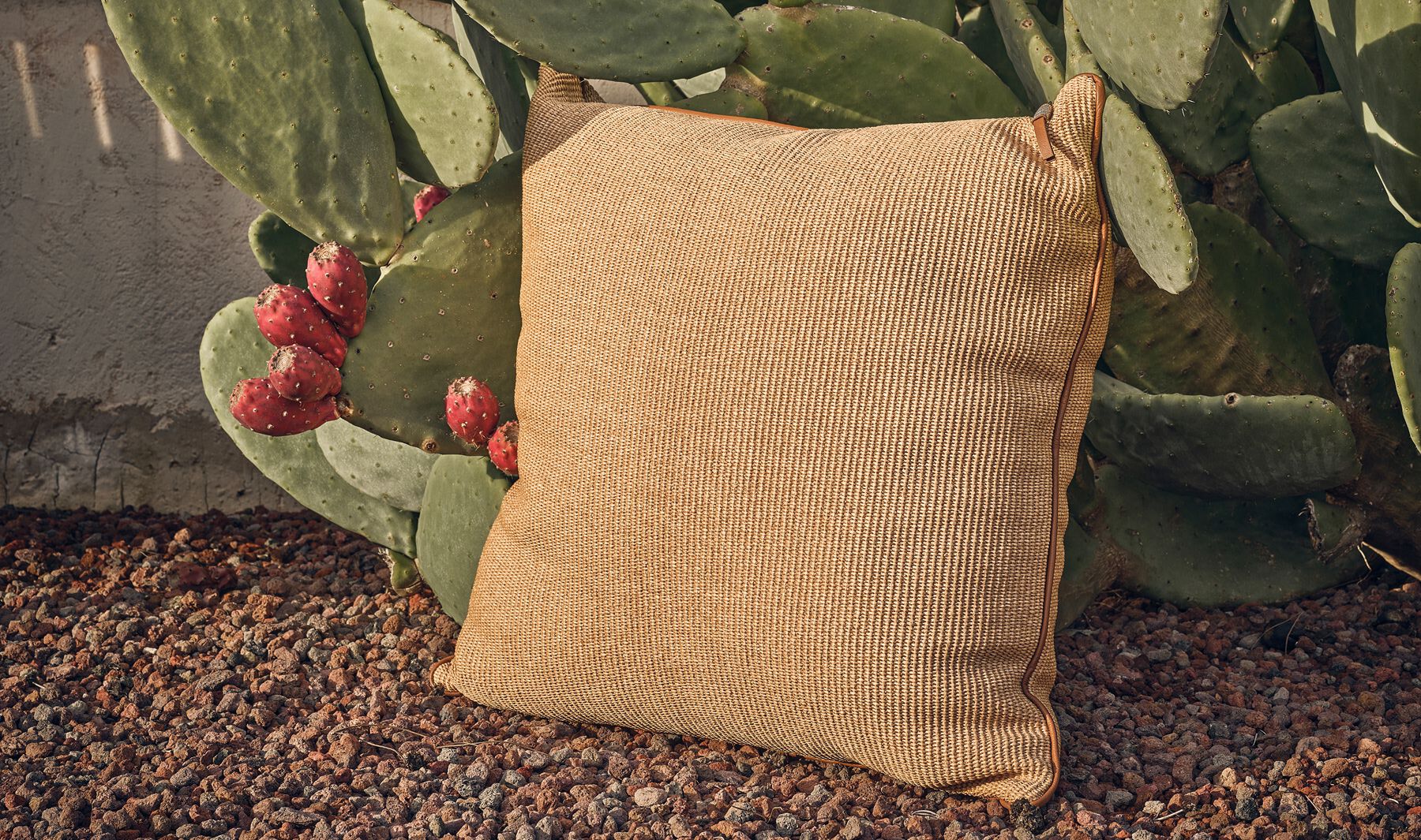 Designer decorative cushions | Brunello Cucinelli