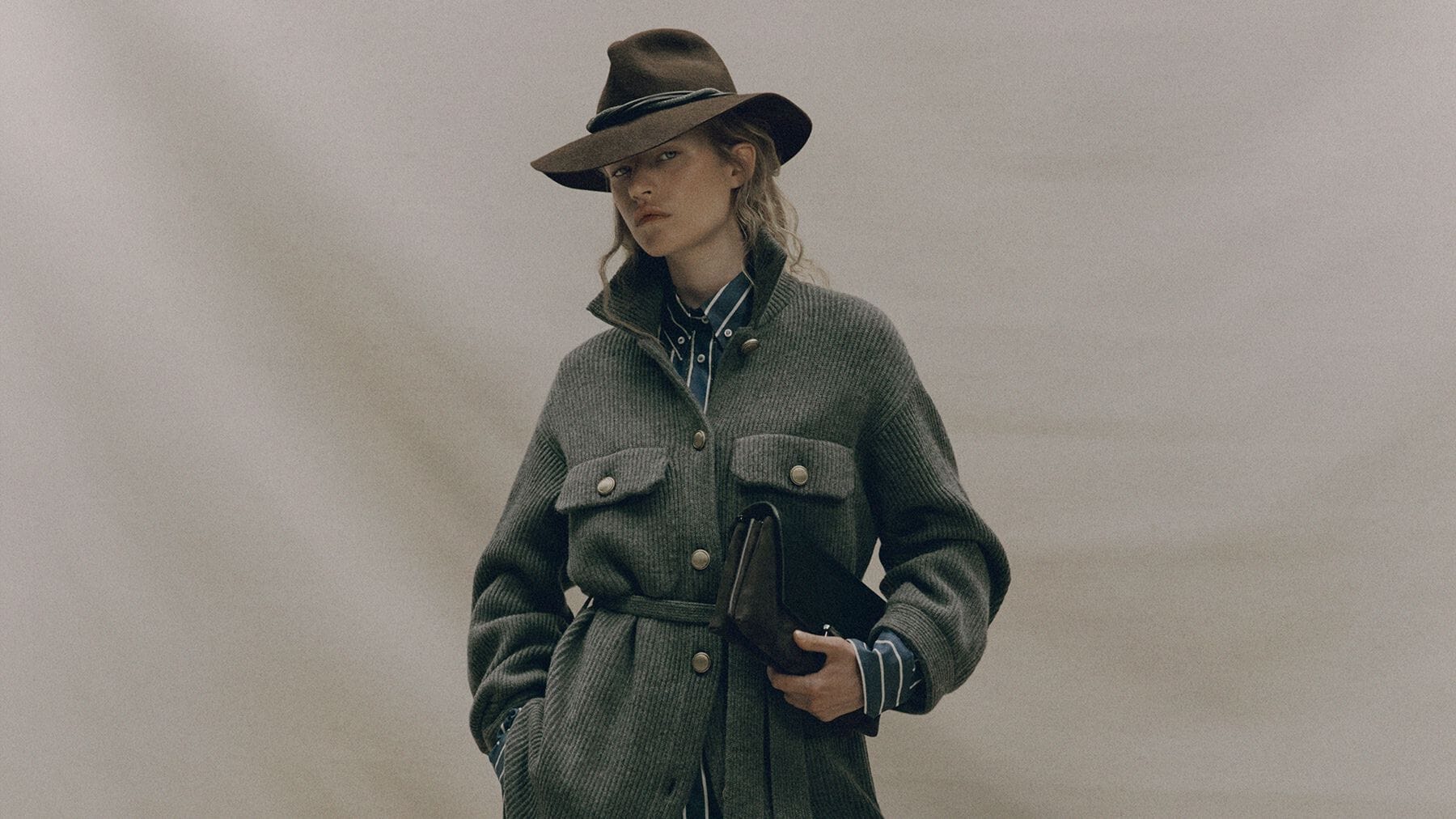 Brunello Cucinelli：レディース、メンズ、キッズアイテム公式