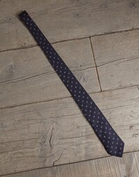 Tie