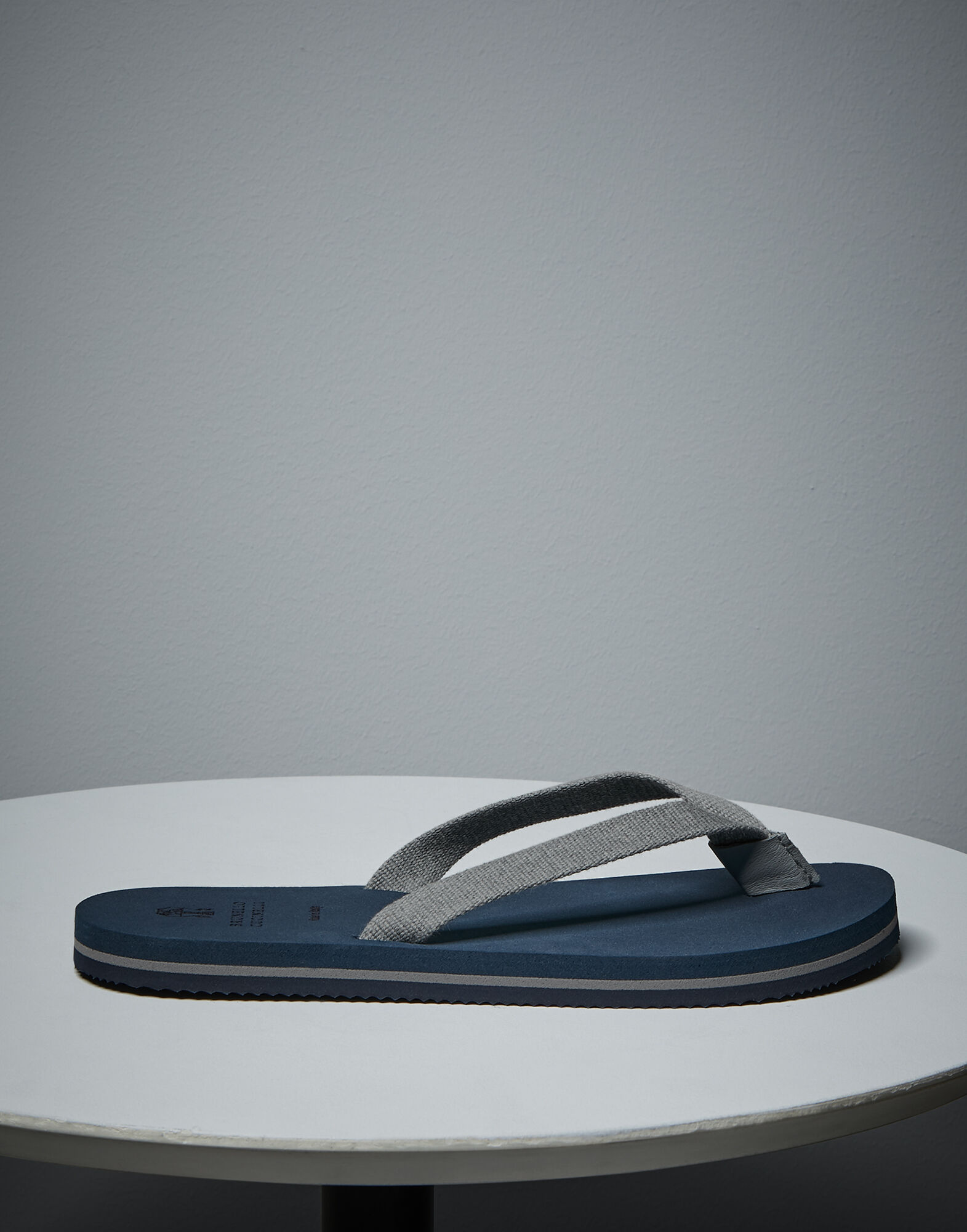 brunello cucinelli flip flops