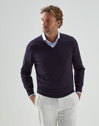 V-neck
