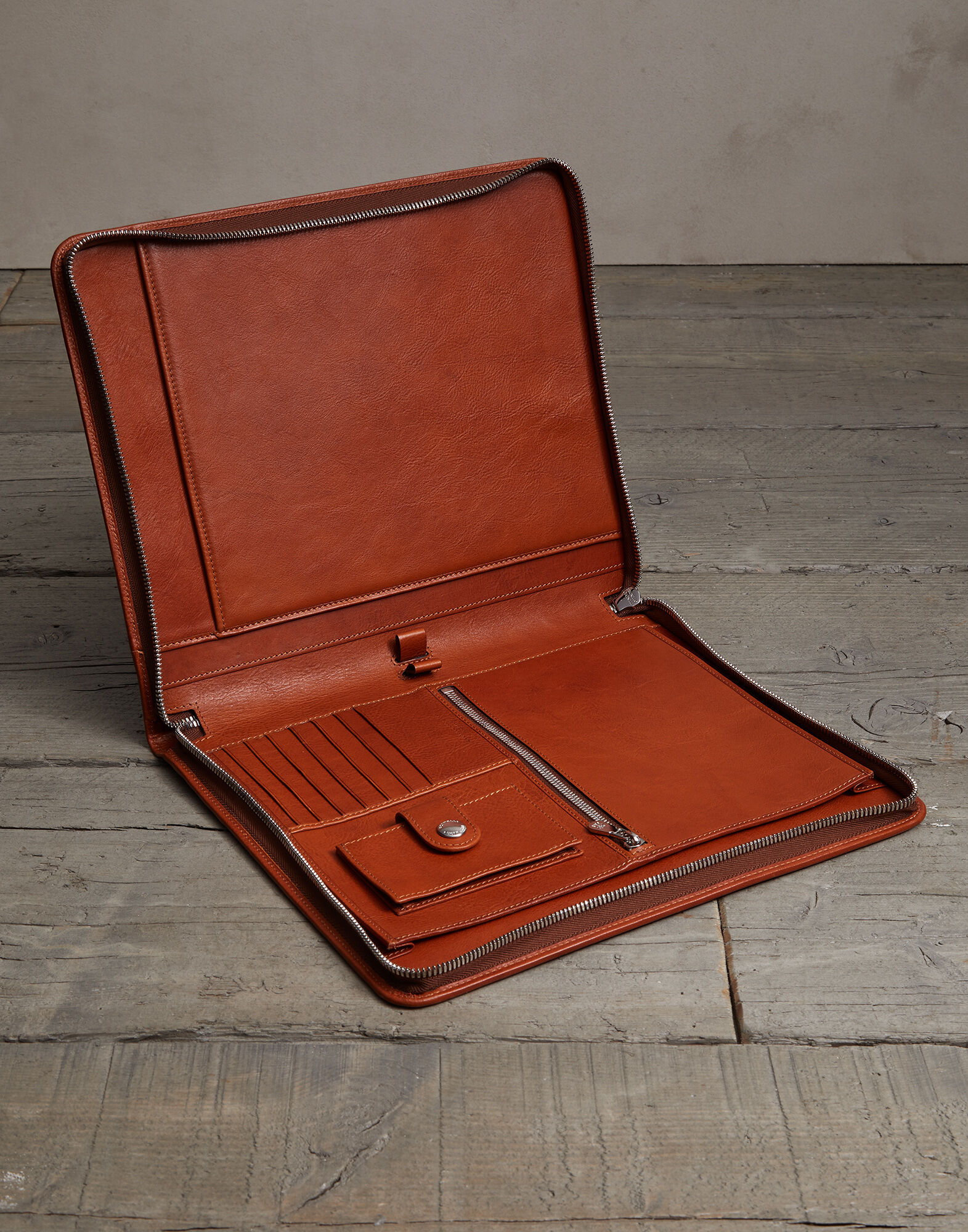 brunello cucinelli leather portfolio