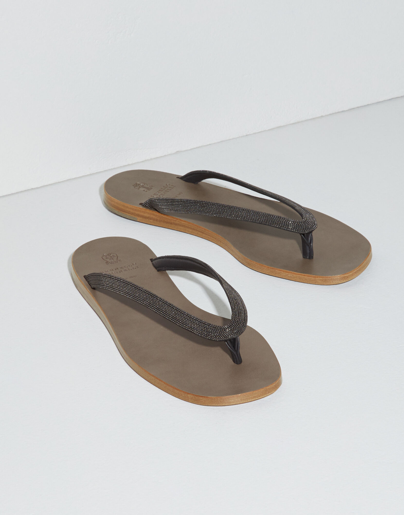 brunello cucinelli flip flops