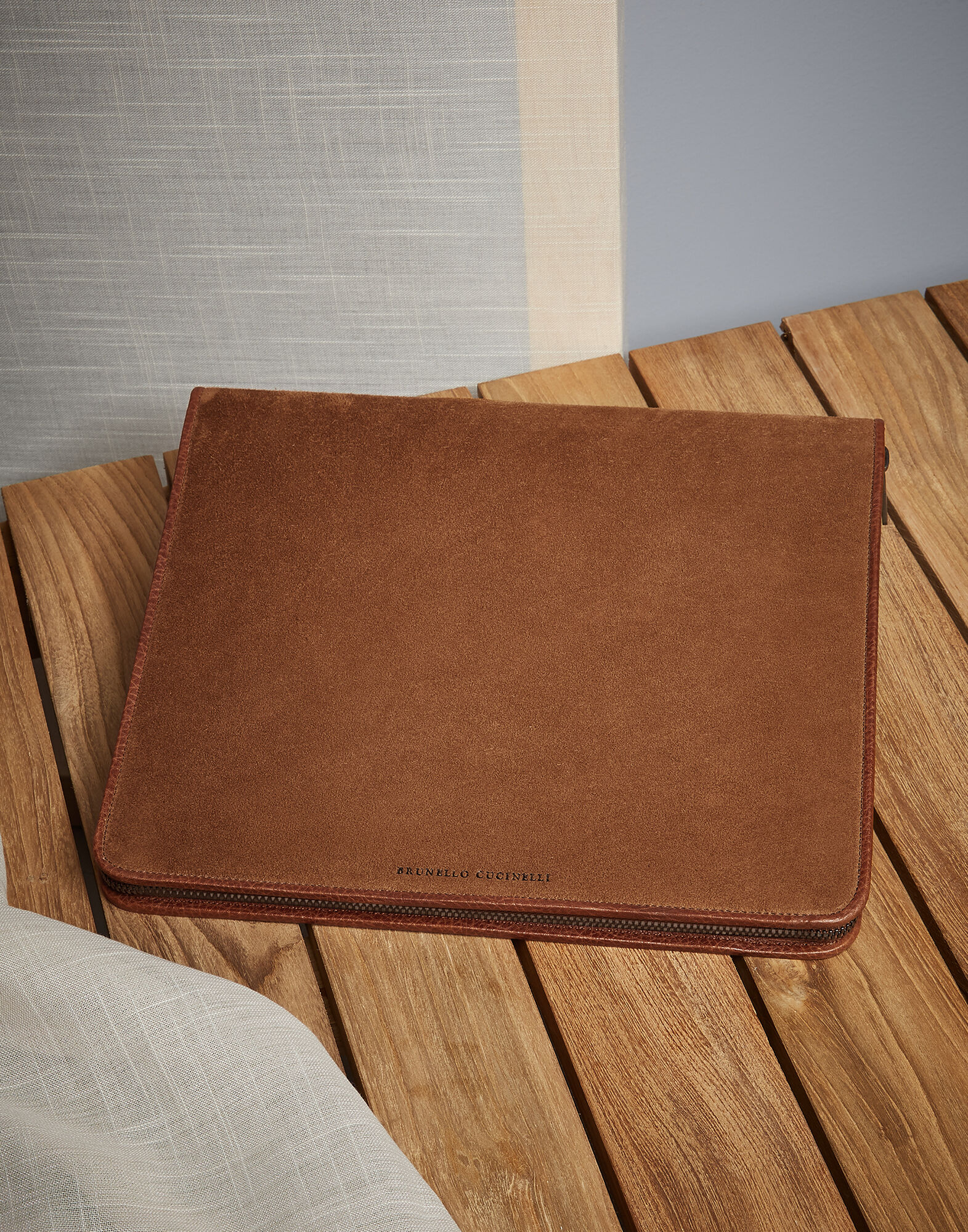 brunello cucinelli leather portfolio