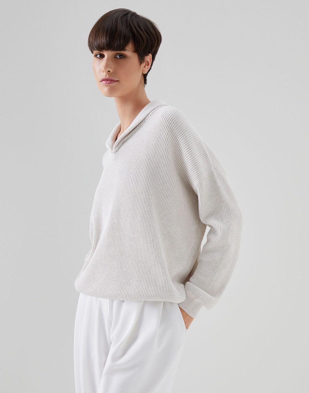Brunella – Comfortable, Warm and Elegant Women's Sweater