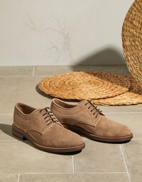 Lace-Ups