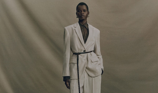 Donna - End of season sales