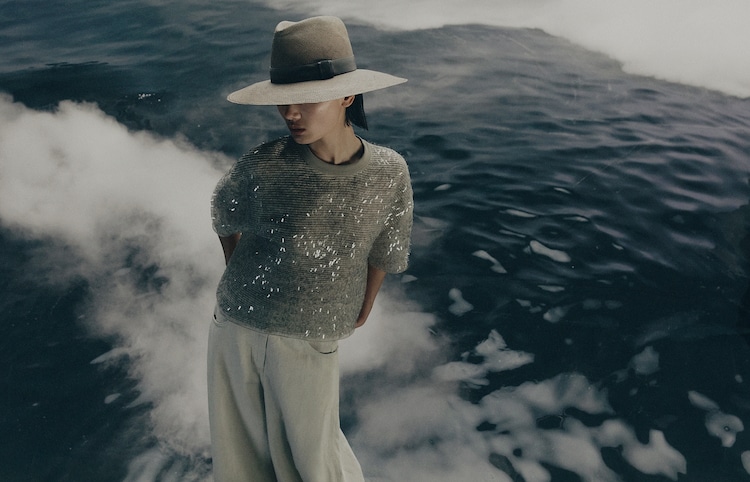 НОВЫЕ ПОСТУПЛЕНИЯ - Женщина