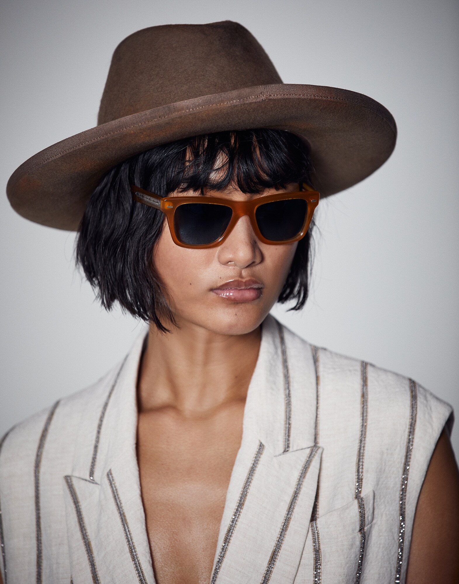 Oliver - Editorial view