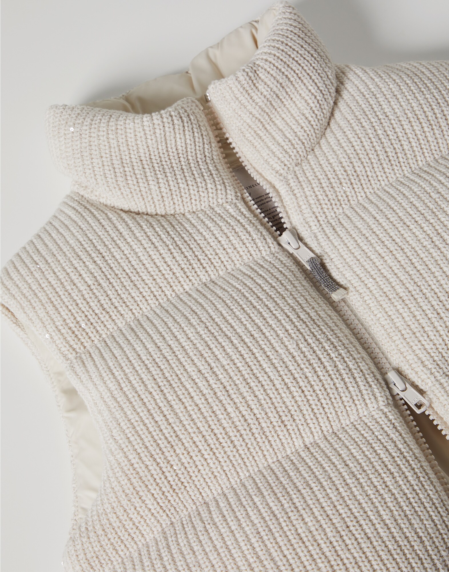 Down Jacket - Detail view