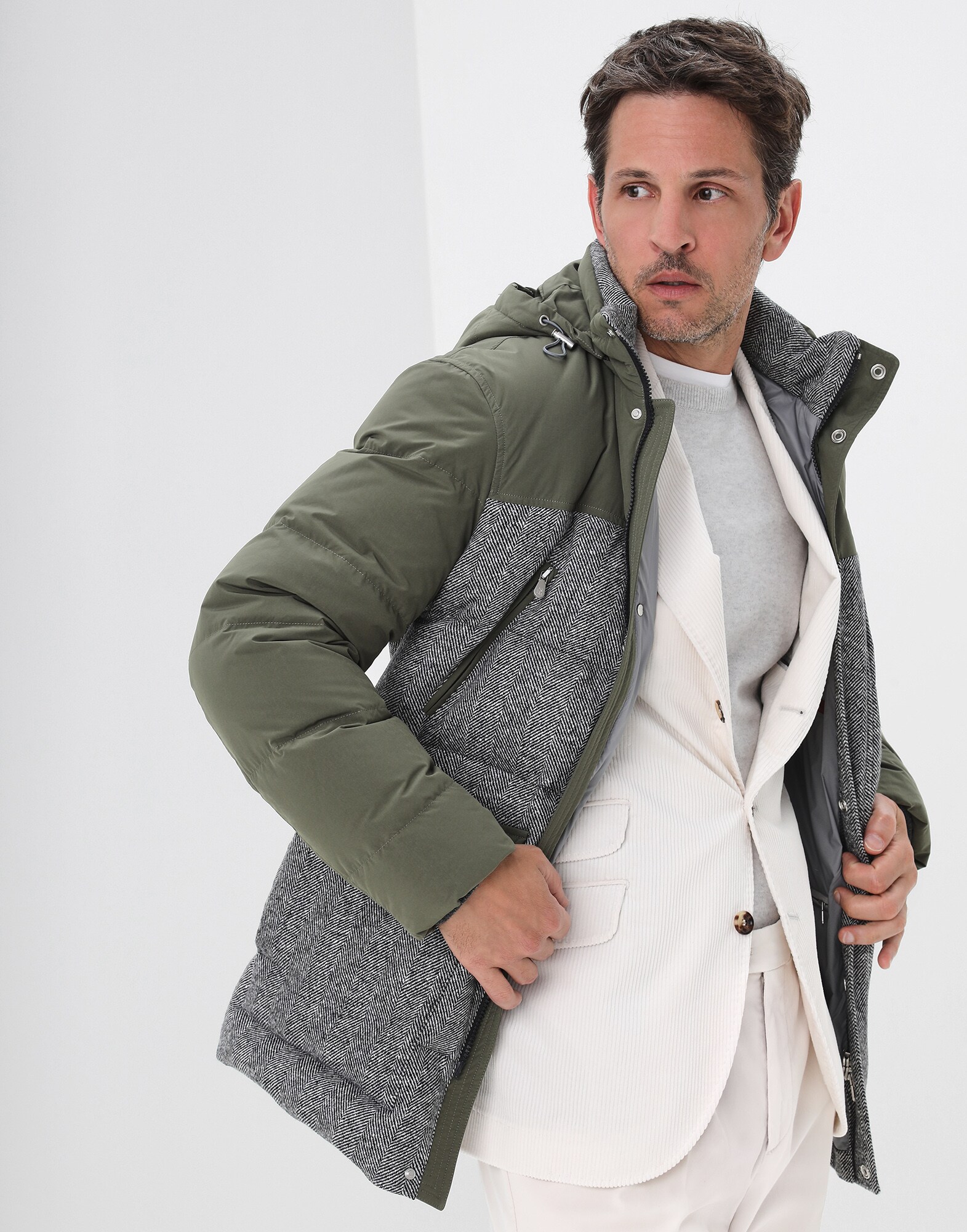 Daunenjacke - Editorial