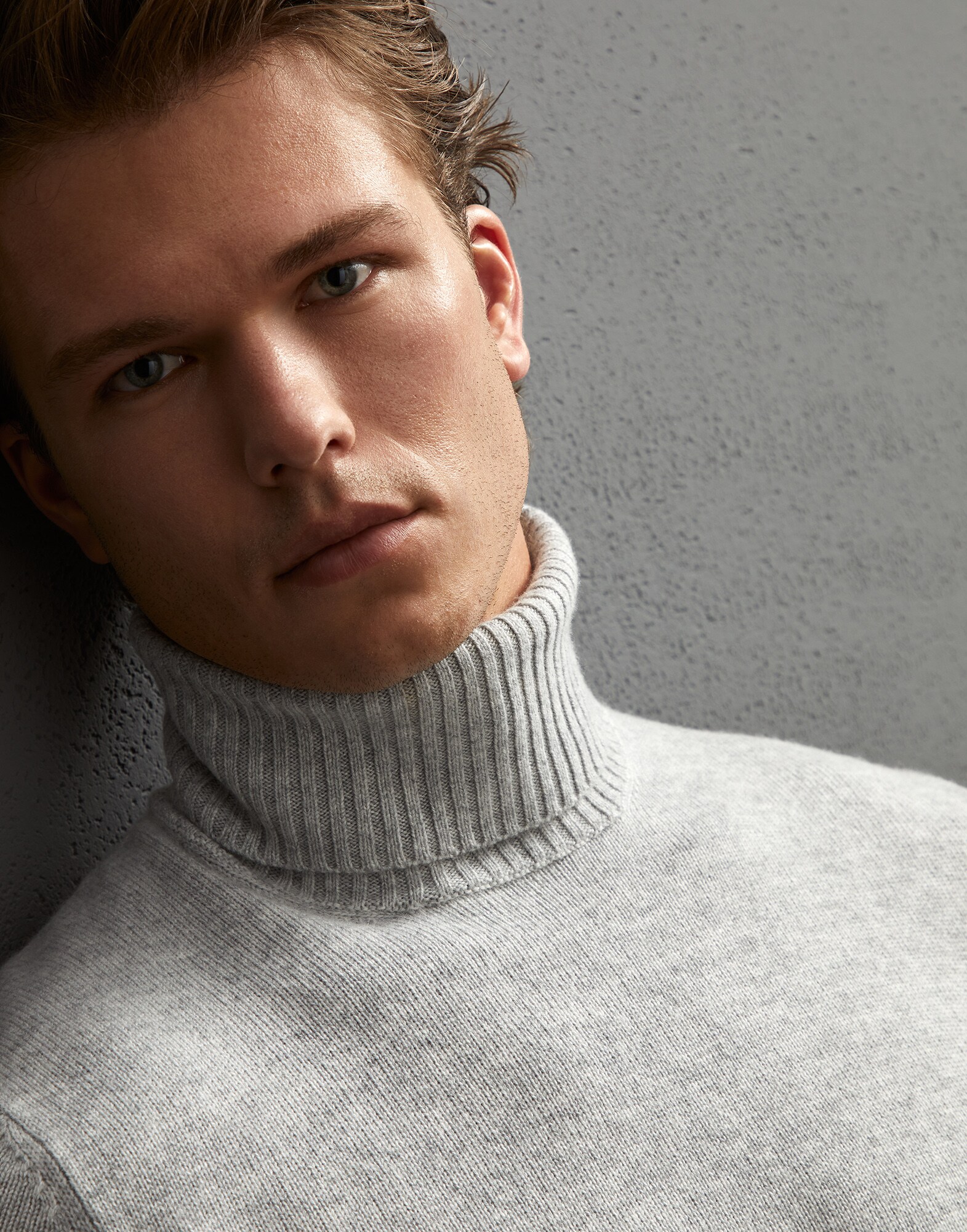 Turtleneck - Detail view