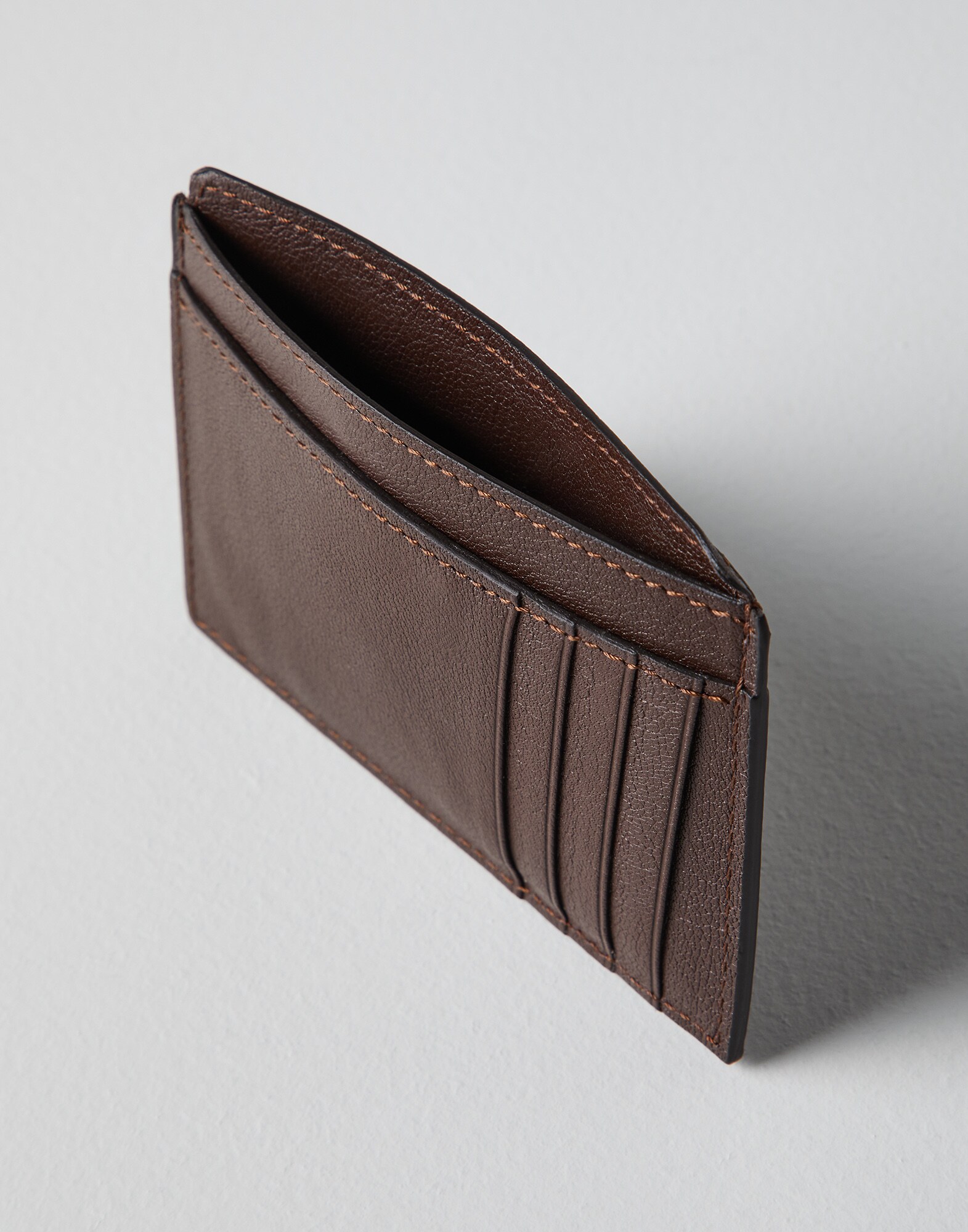 Card Holder - Detail view