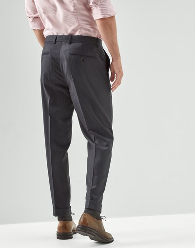Flat front - Back view