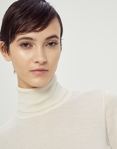 Turtleneck - Detail view