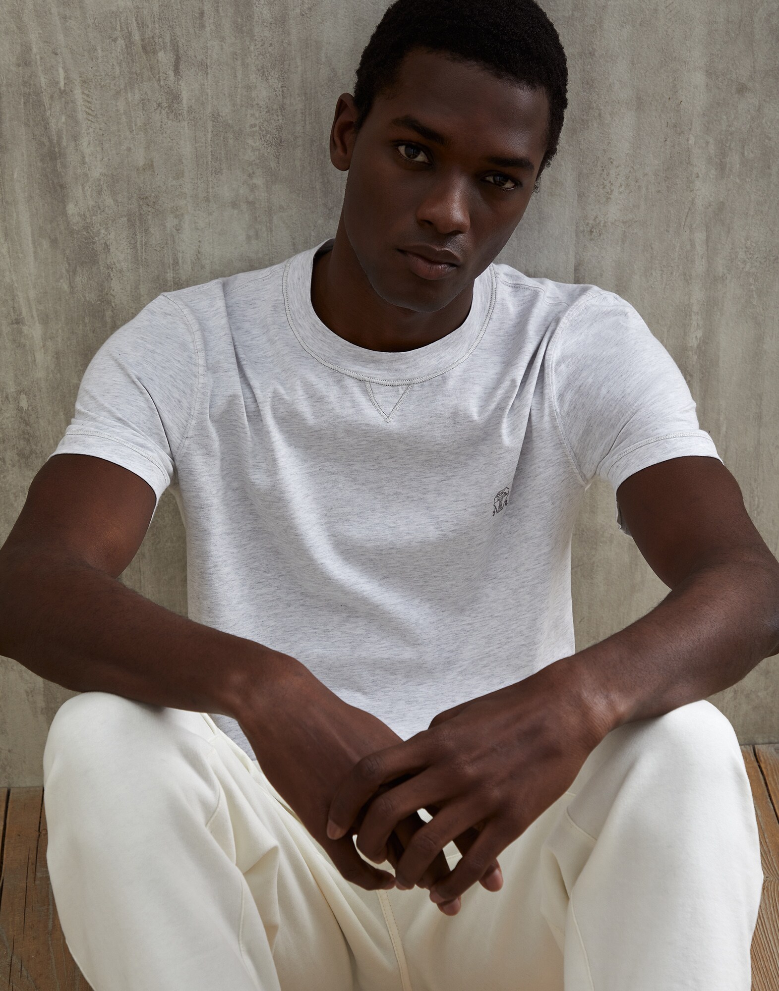 Camiseta - Vista editorial
