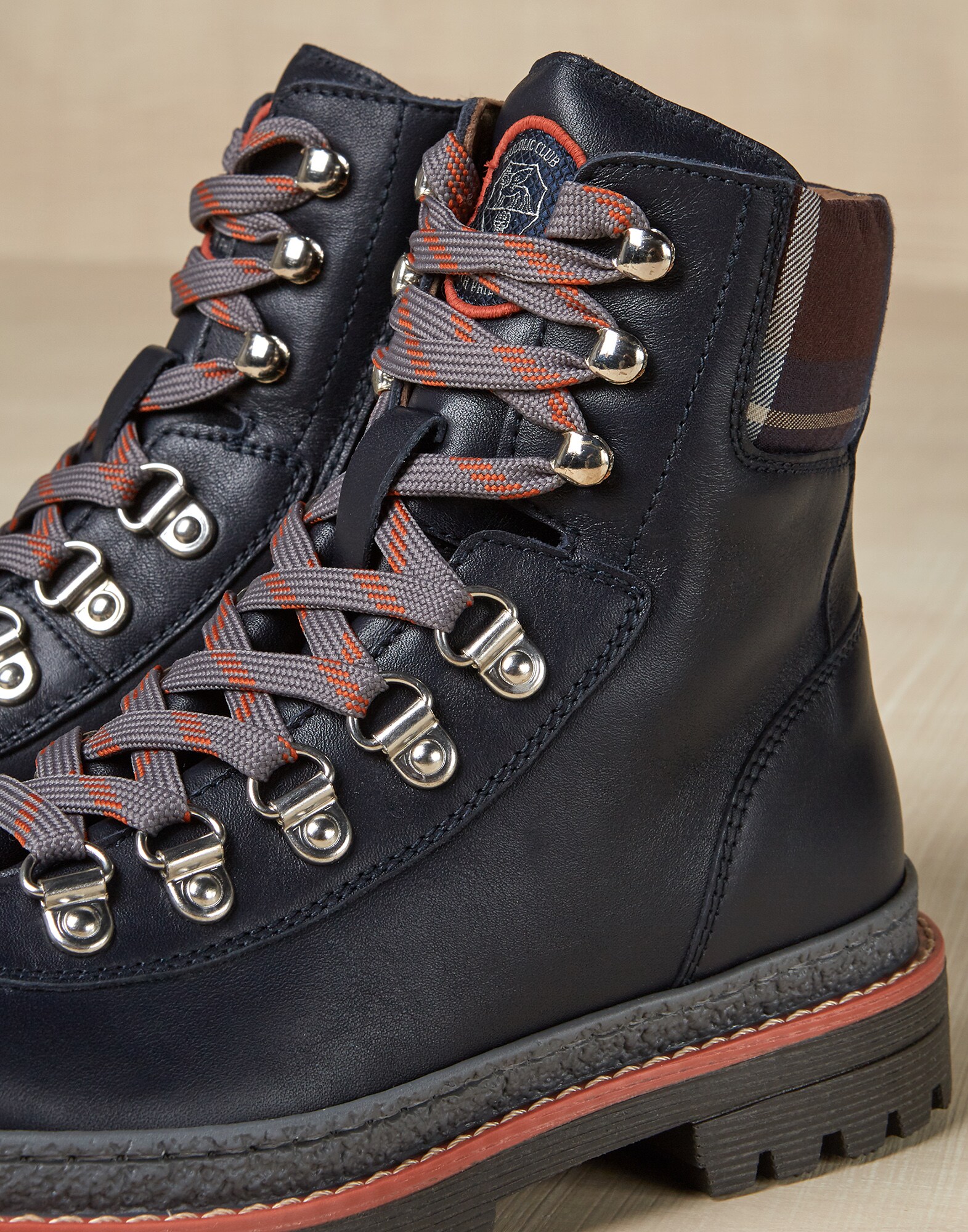 Boots - Detail