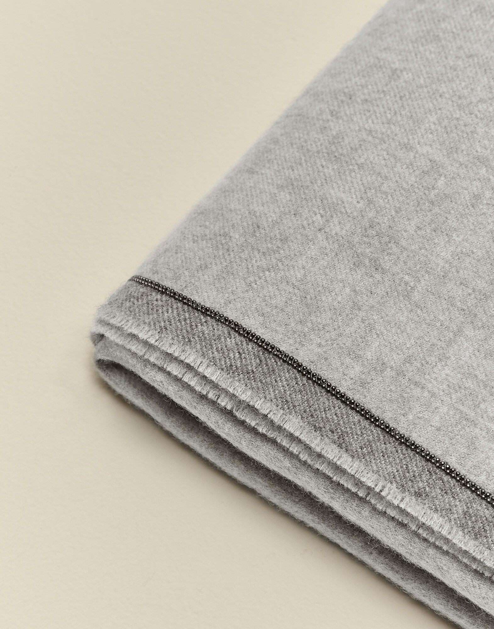 Throws Light Grey Lifestyle 3 - Brunello Cucinelli