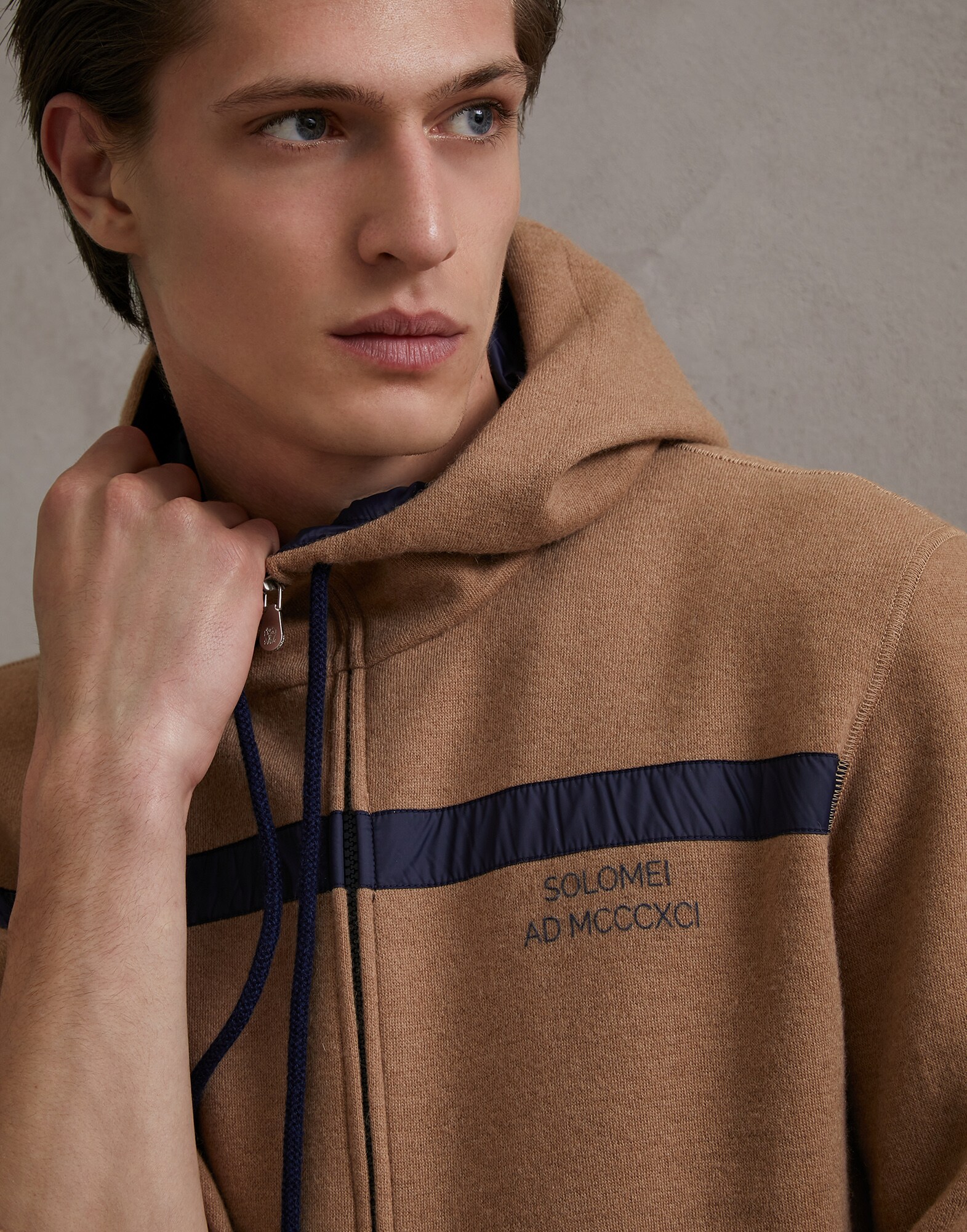 Sweatshirt - Detail