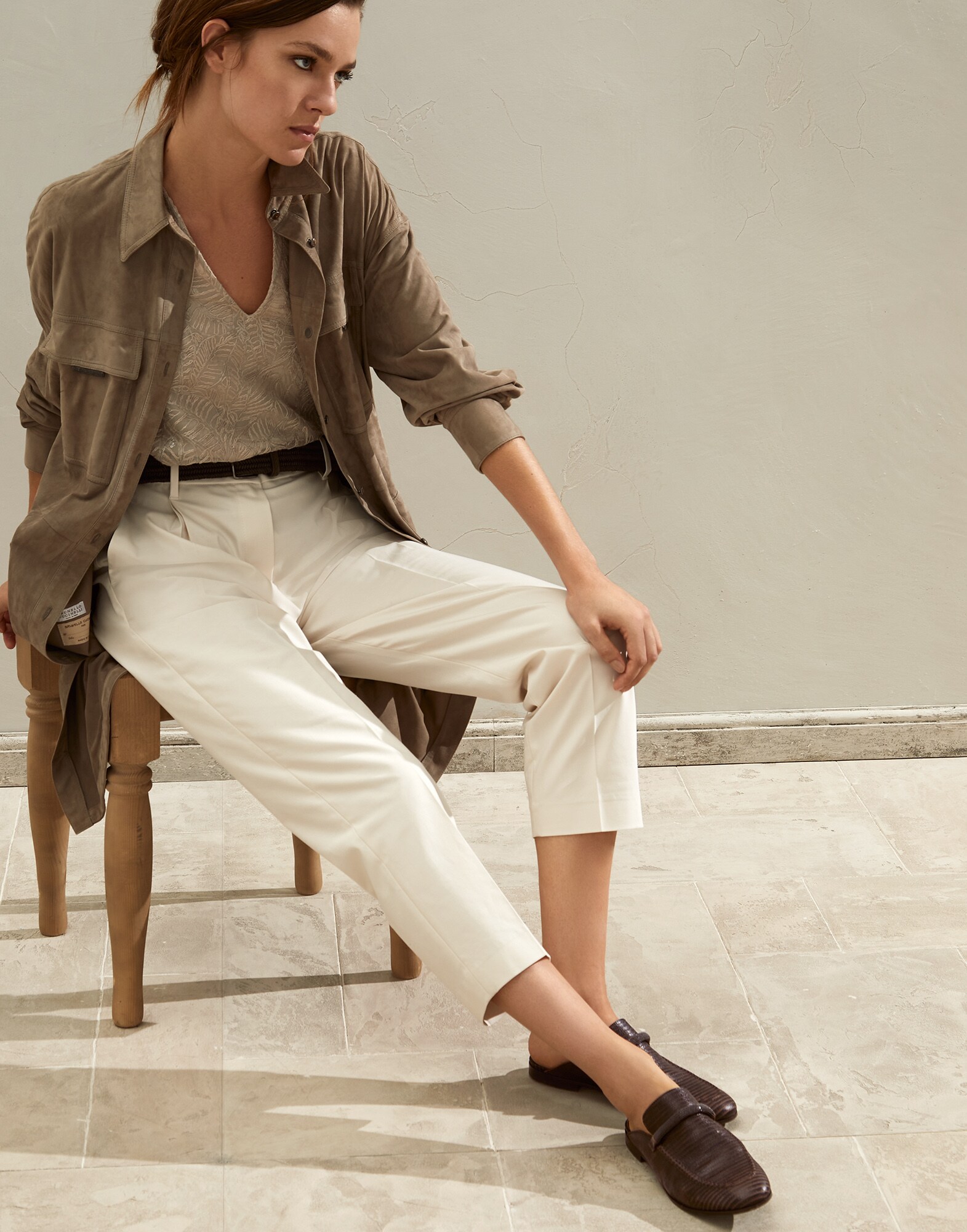 Mules - Editorial