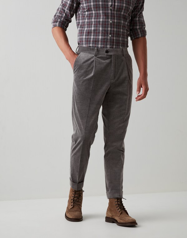 Leisure fit trousers with pleats Grey Man - Brunello Cucinelli 