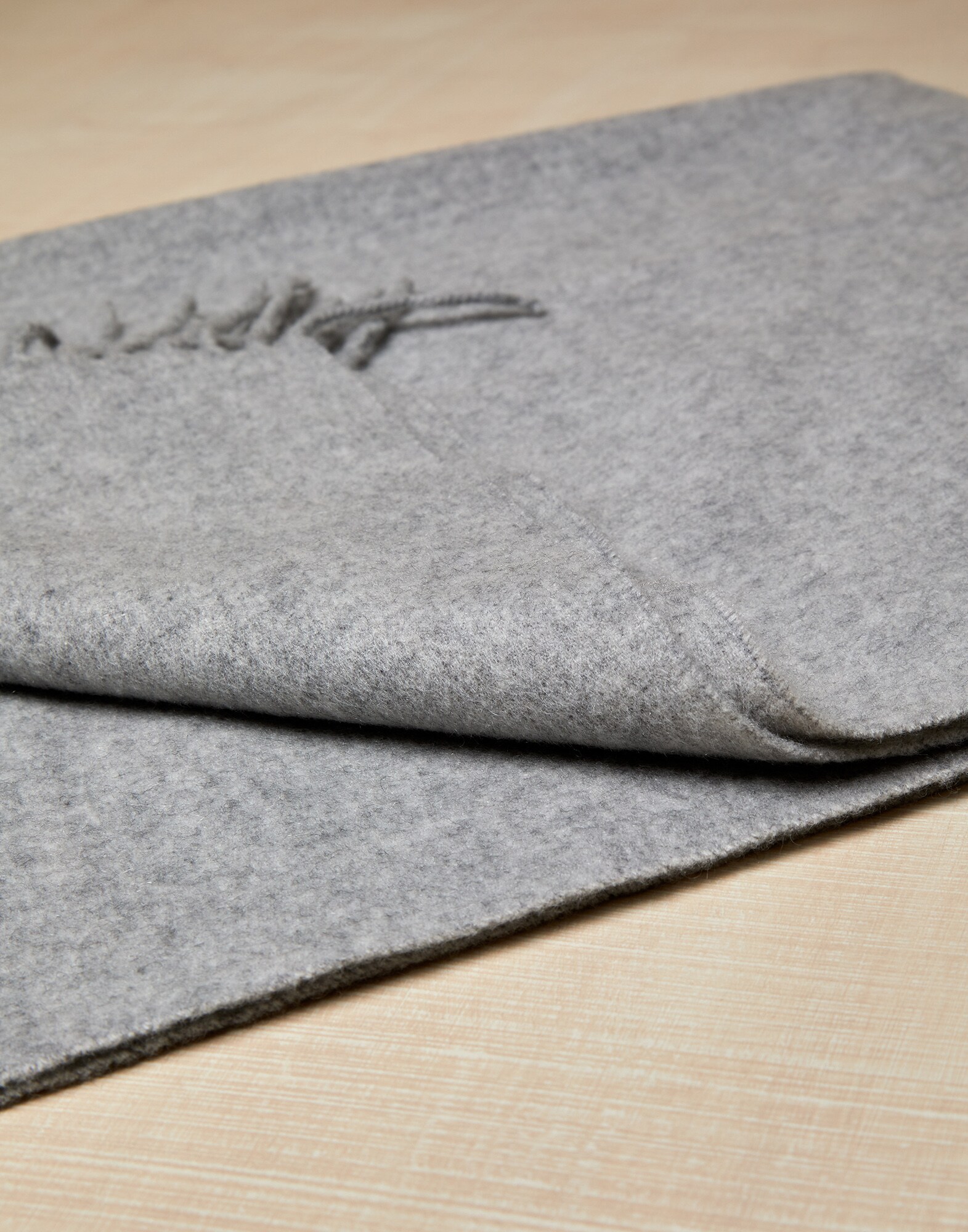 Blankets & Cushions - Back view