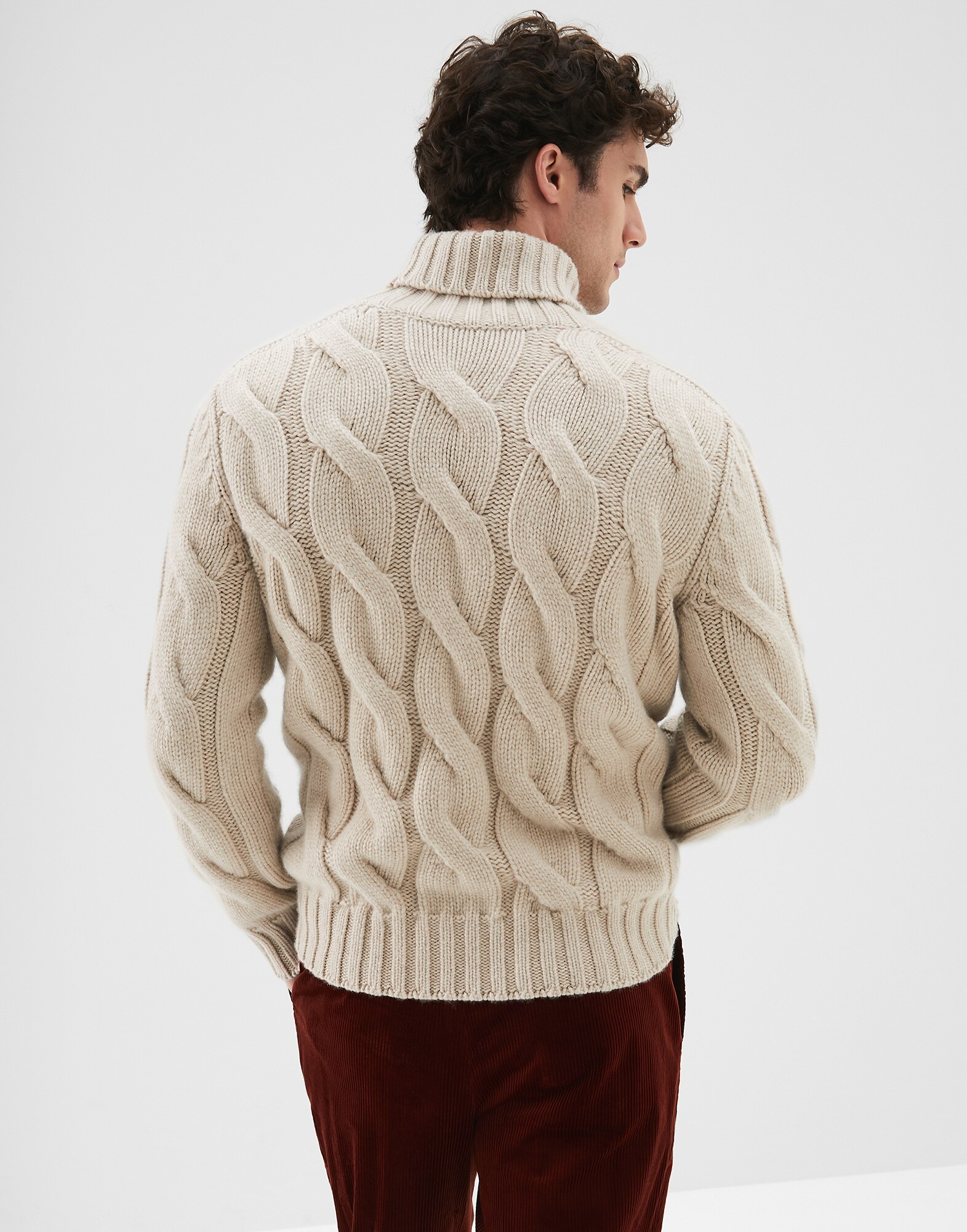 Pull Col Haut Sable Homme 1 - Brunello Cucinelli