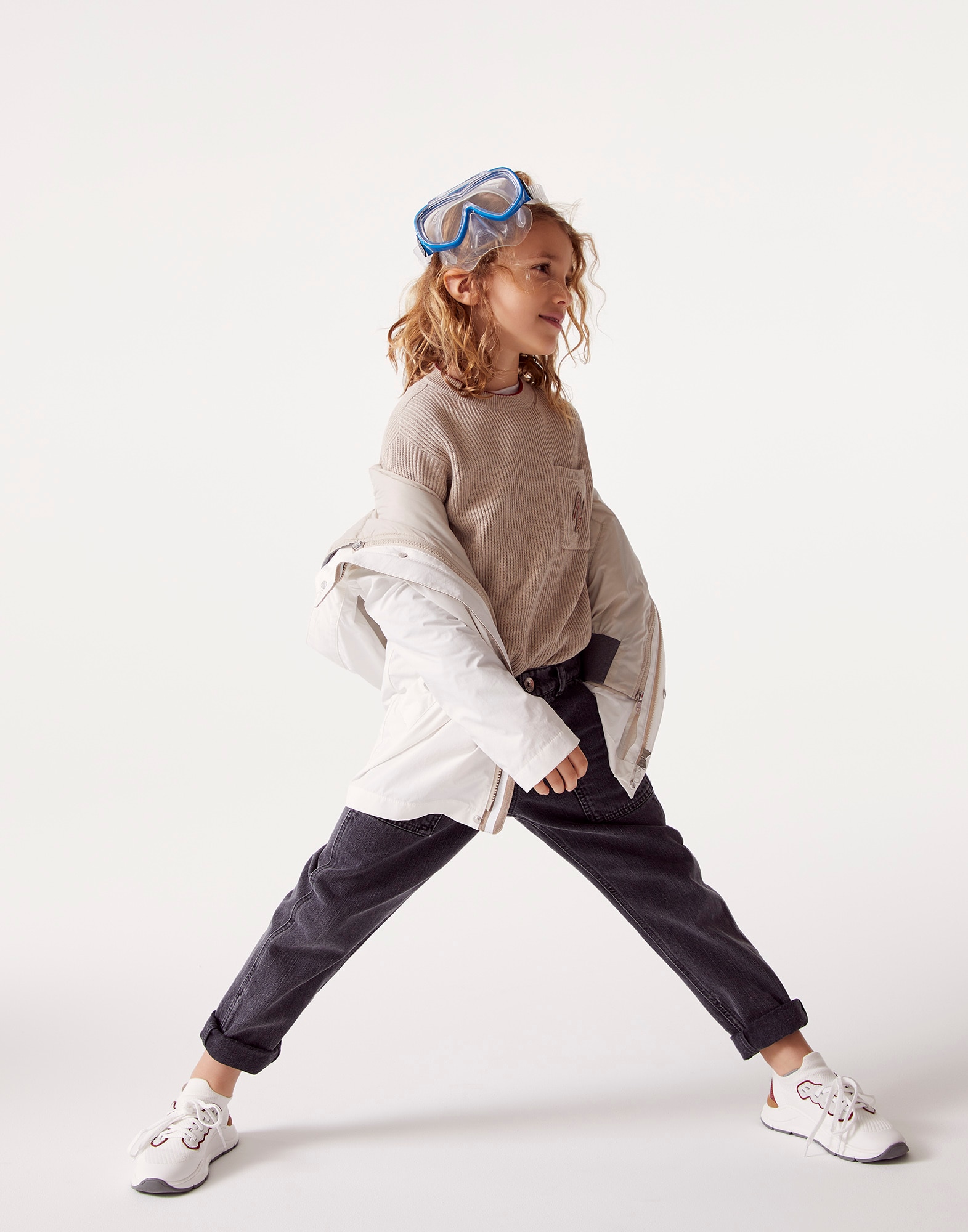 Crewneck Sweater - Full look