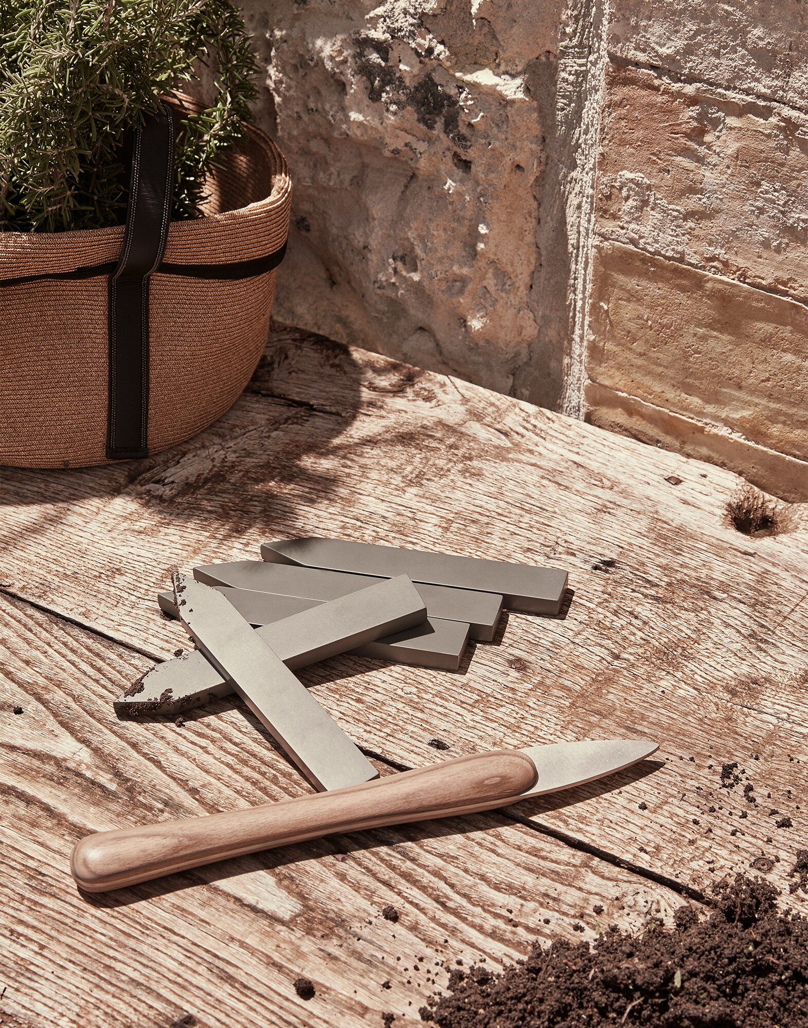 Gardening Accessories - Full look