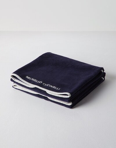 2-piece terrycloth towel set Navy Blue Lifestyle - Brunello Cucinelli 