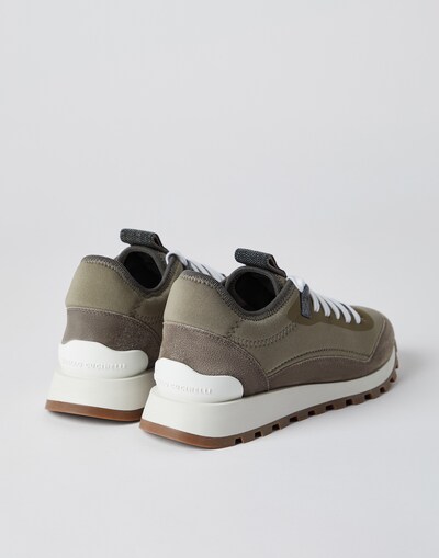 Runners - Back view