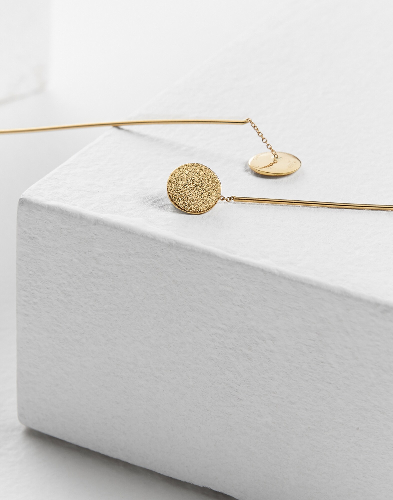 Earrings - Detail view