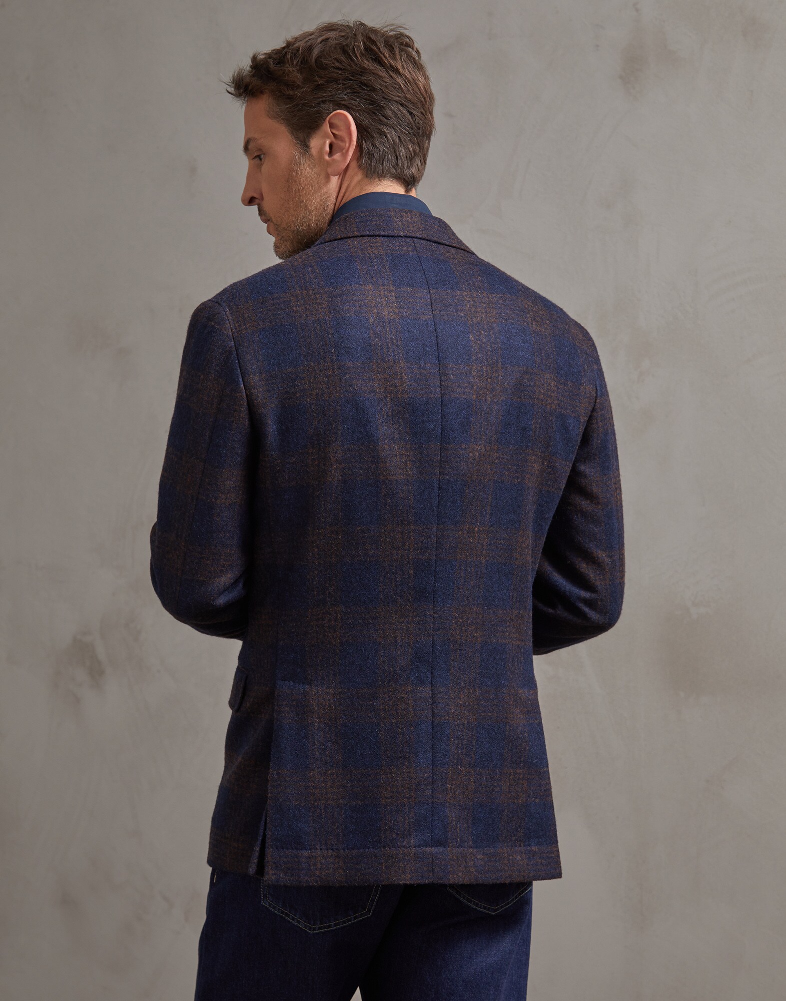 Single Breasted Blazer - Back view