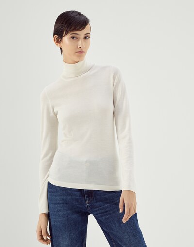 Turtleneck - Front view