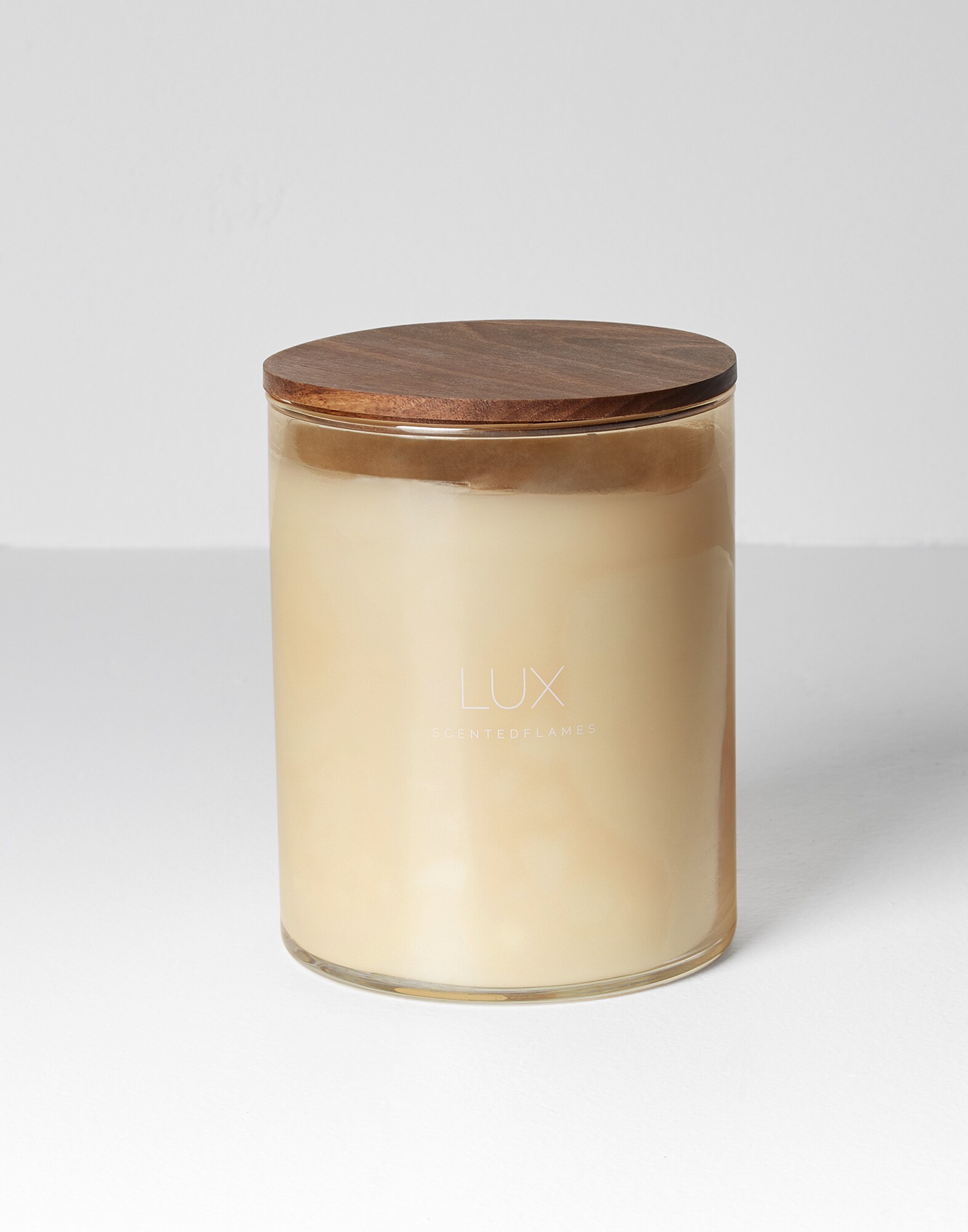 Scented candle with Lux fragrance (202MLCANDVEA4CQ05201) for Lifestyle