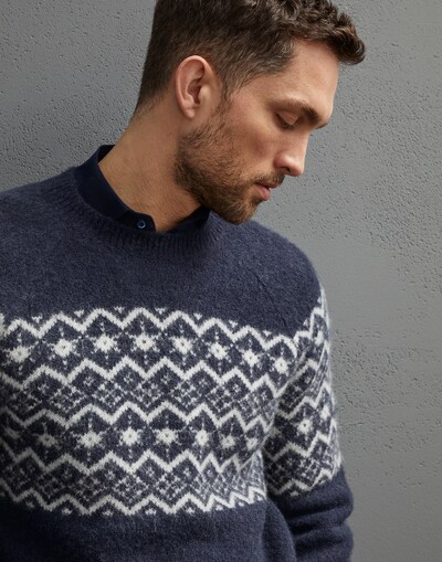 Crewneck - Detail view