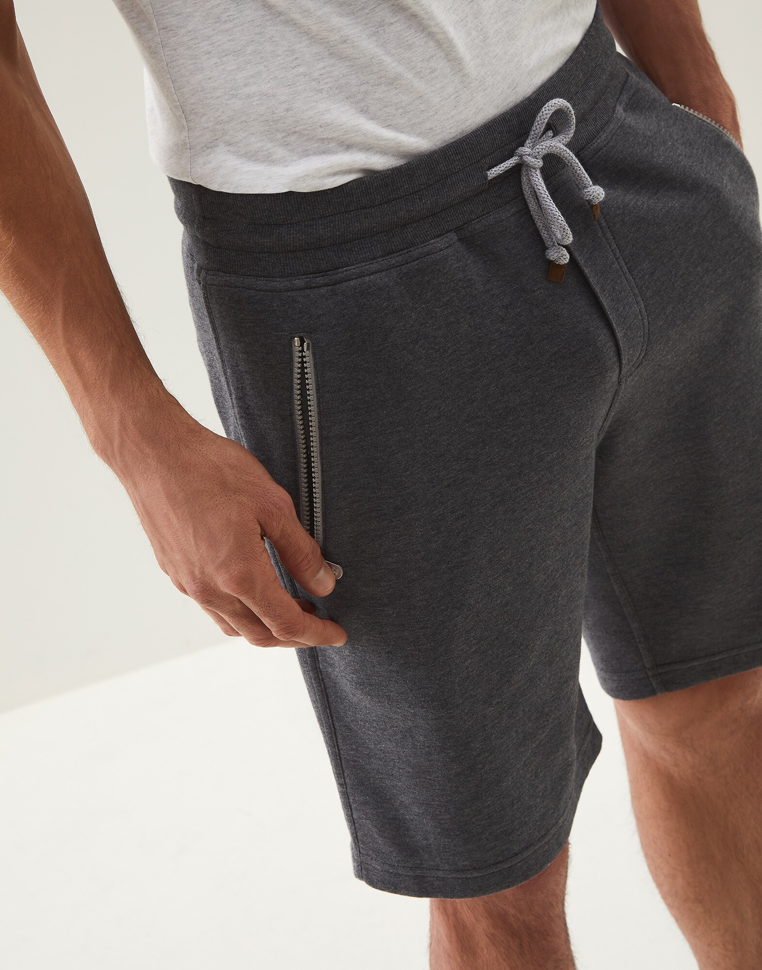 Bermuda Shorts - Detail