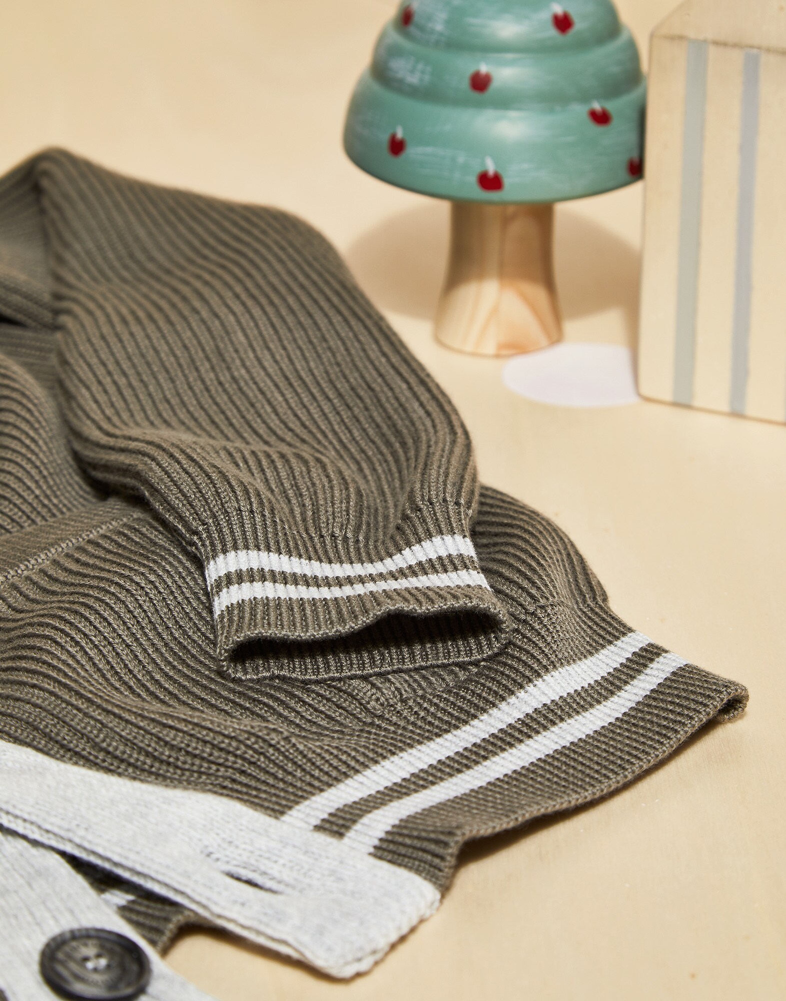 Cardigan - Detail view