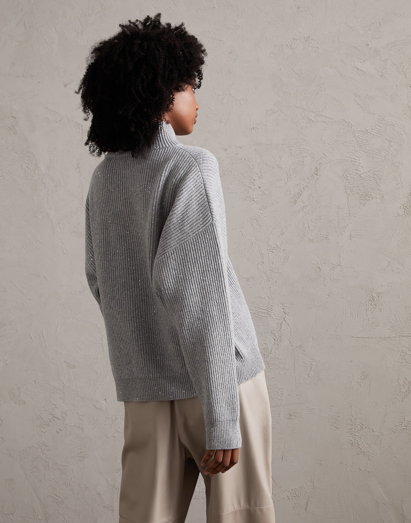 Turtleneck - Back view