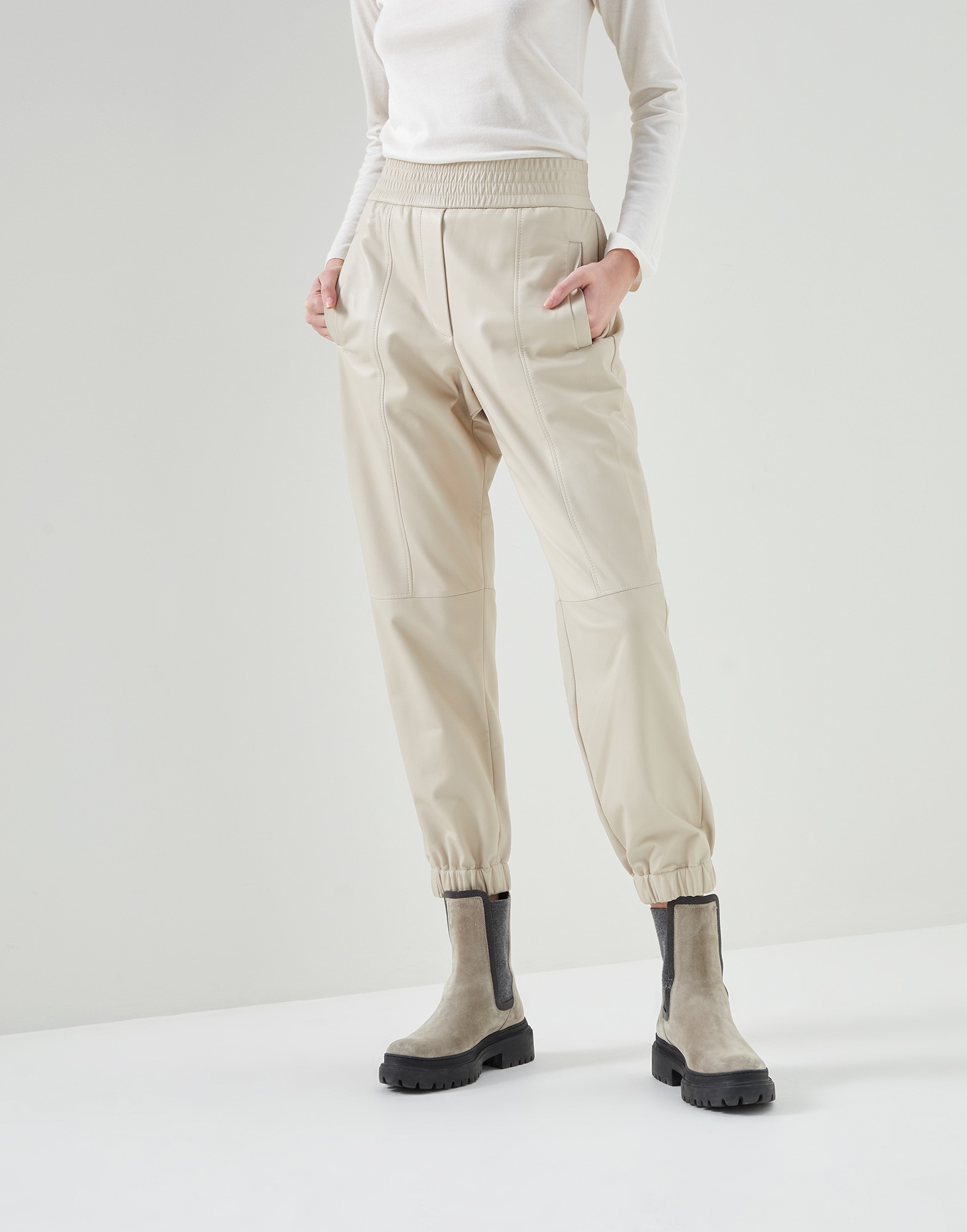 Women's pants and bermuda shorts | Brunello Cucinelli