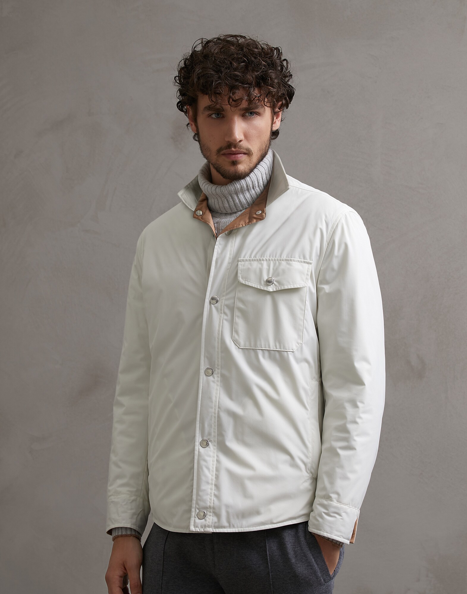 Vêtements Outerwear - Front