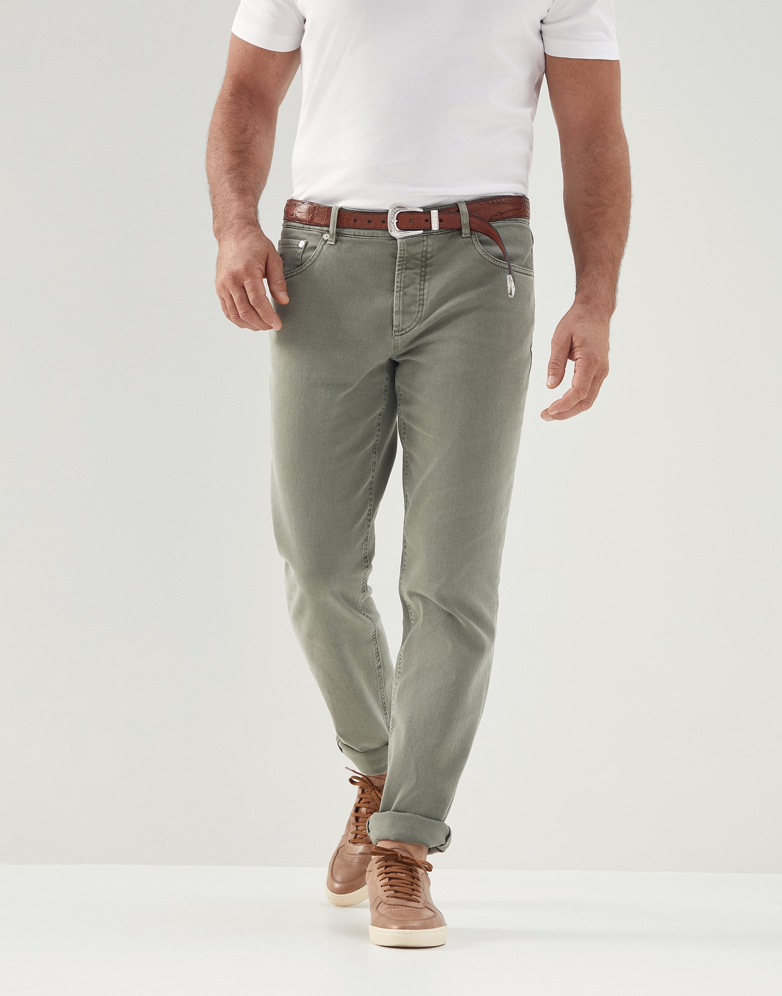 Traditional fit five-pocket trousers