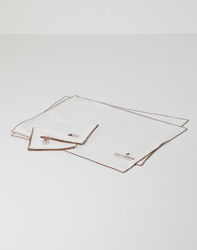 Accessories - Front view