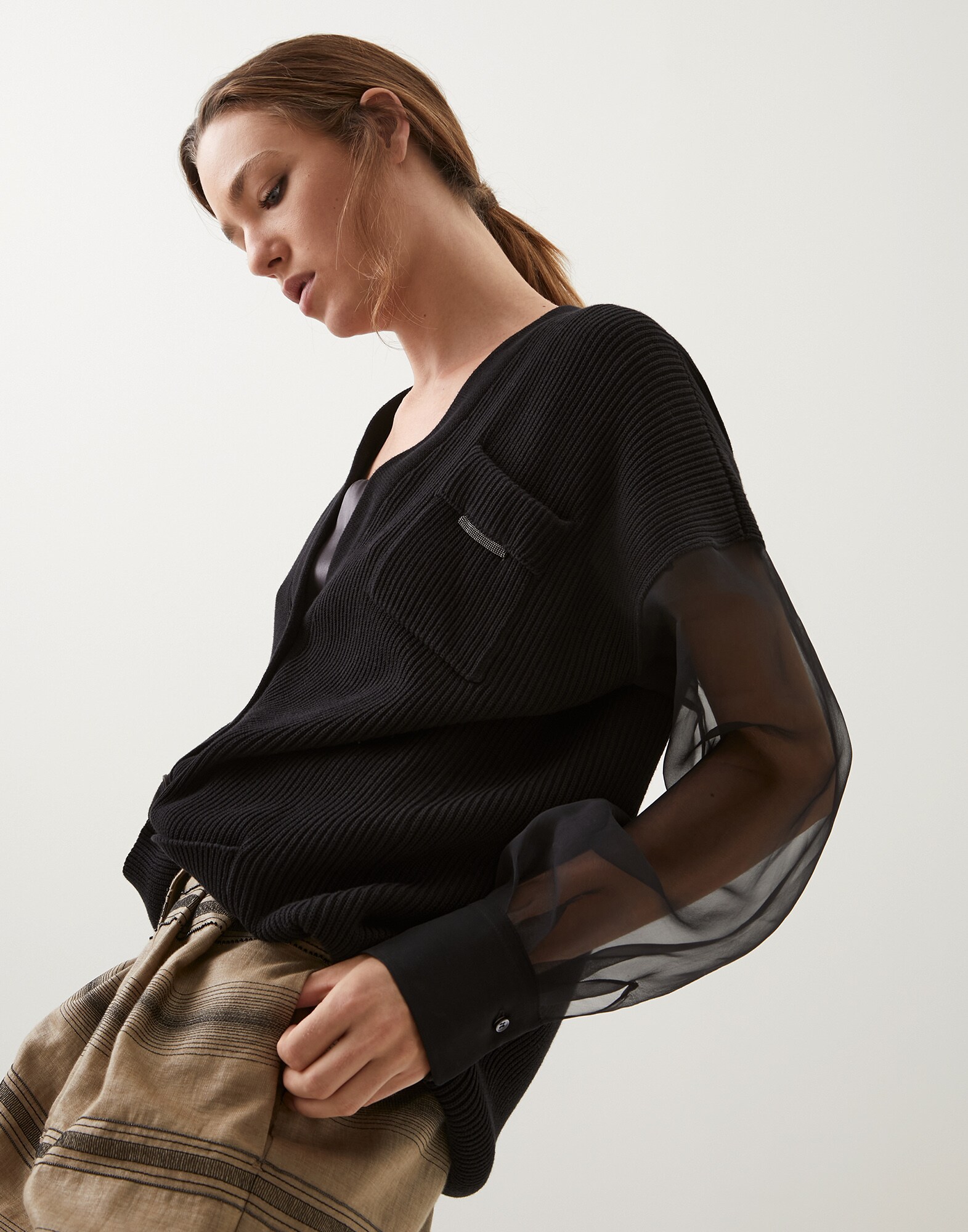 Cardigan - Editorial