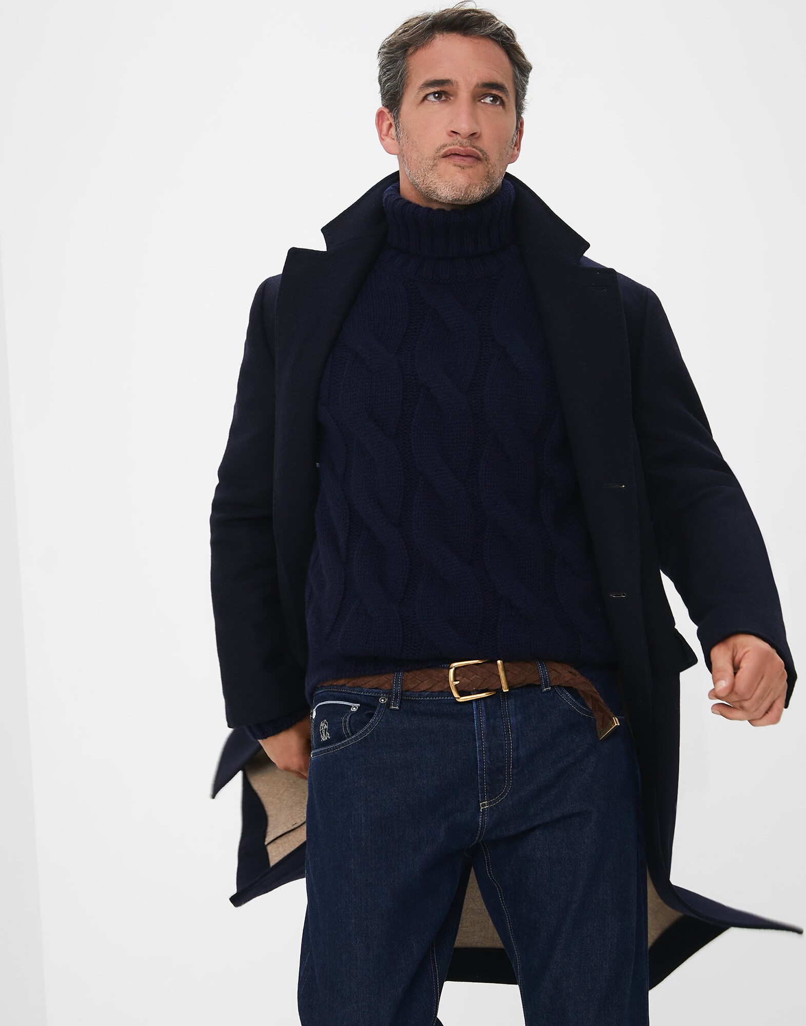 Manteau - Editorial