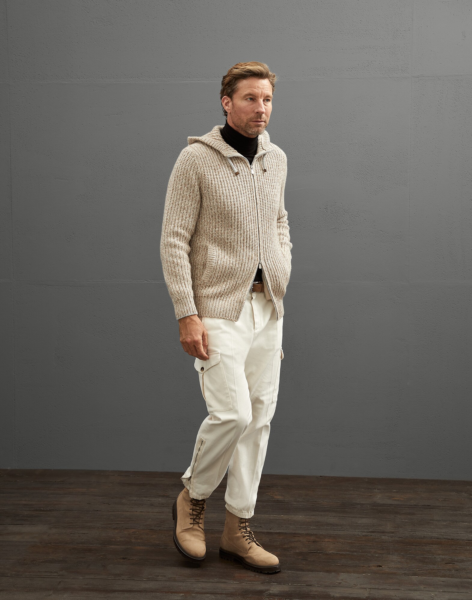 Zip-front Cardigan - Full look